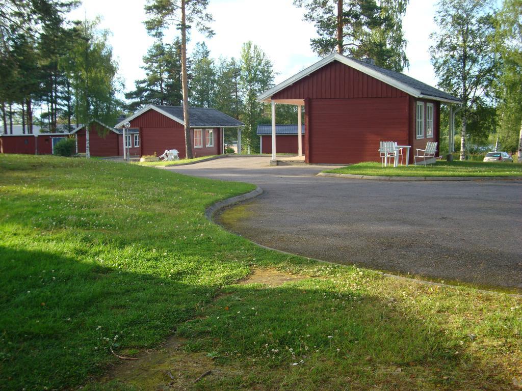 Pajala Cottages Route 99 Exteriör bild
