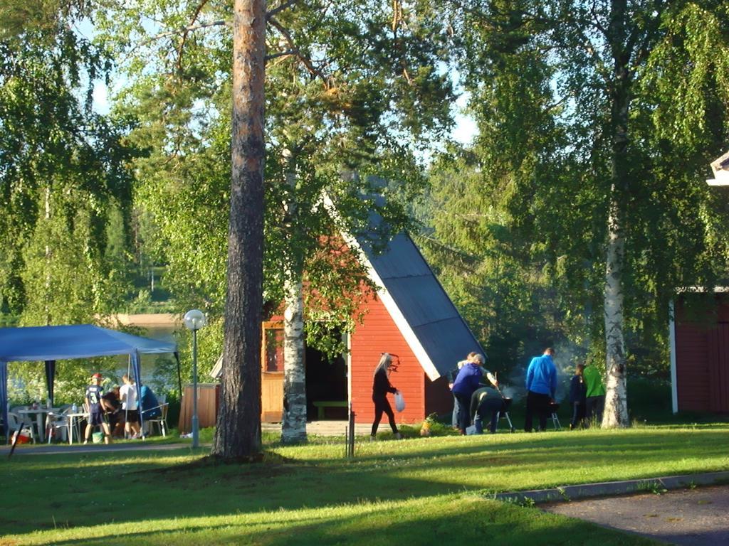 Pajala Cottages Route 99 Exteriör bild